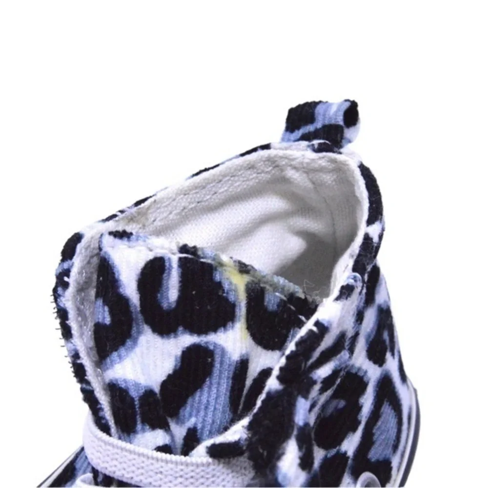Old Navy Retro Cheetah Print Corduroy High Top Sneakers, Size 5‎